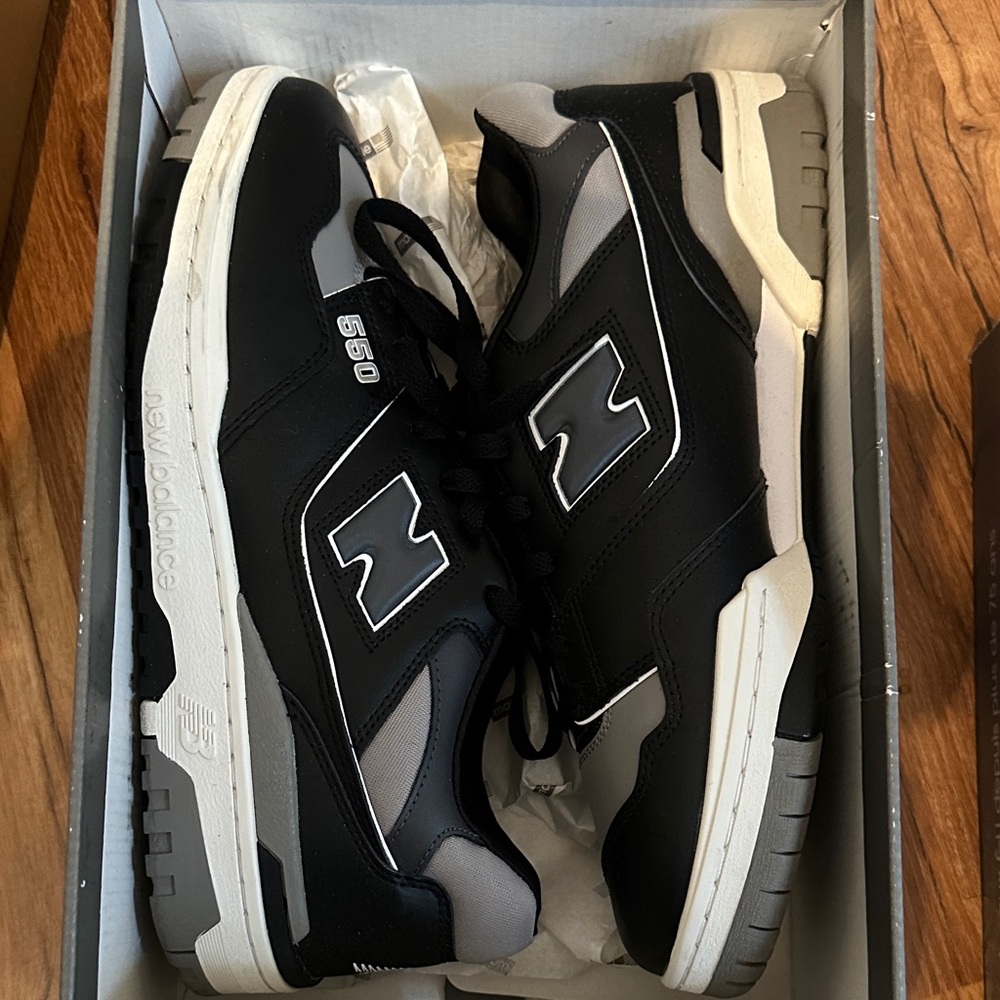New Balance 550 Men's Black and Gray Sneakers
